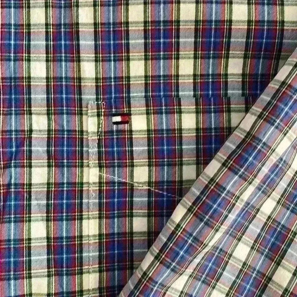 Tommy Hilfiger XL/TG Button front/Collar Mens LS Excellent Condition Red,Wht/Blu - Picture 3 of 6